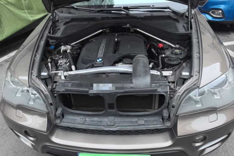 Used BMW X5 2011 xDrive35i Luxury Model Engine Bay