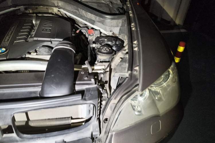 Used BMW X5 2011 xDrive35i Luxury Model Engine Bay Left