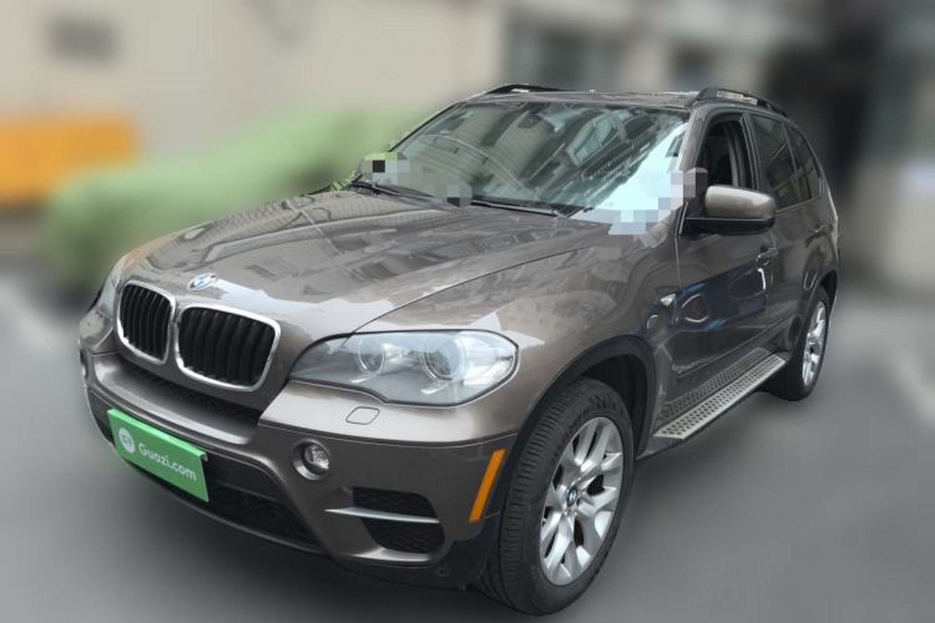 Used BMW X5 2011 xDrive35i Luxury Model Front Left 45 Deg