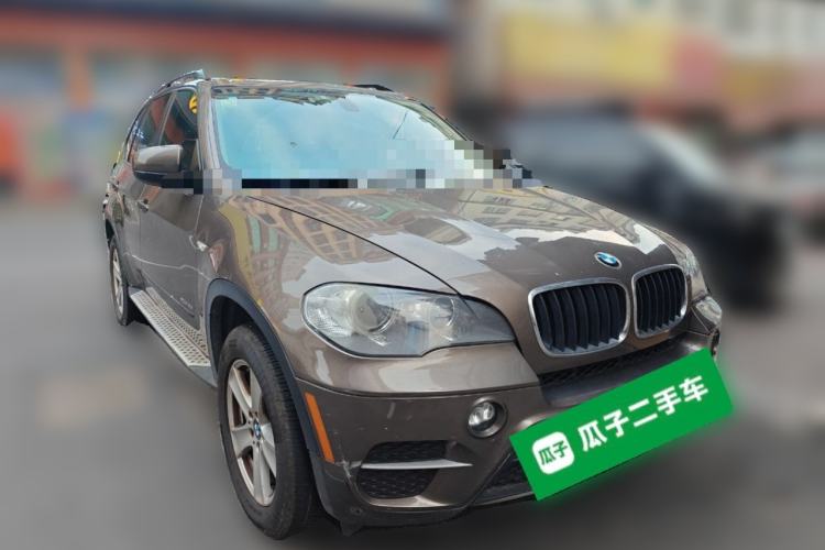 Used BMW X5 2011 xDrive35i Leading Model Front Right 45 Deg