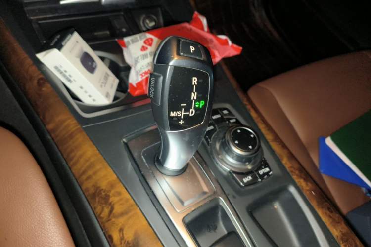 Used BMW X5 2011 xDrive35i Leading Model Gear Lever