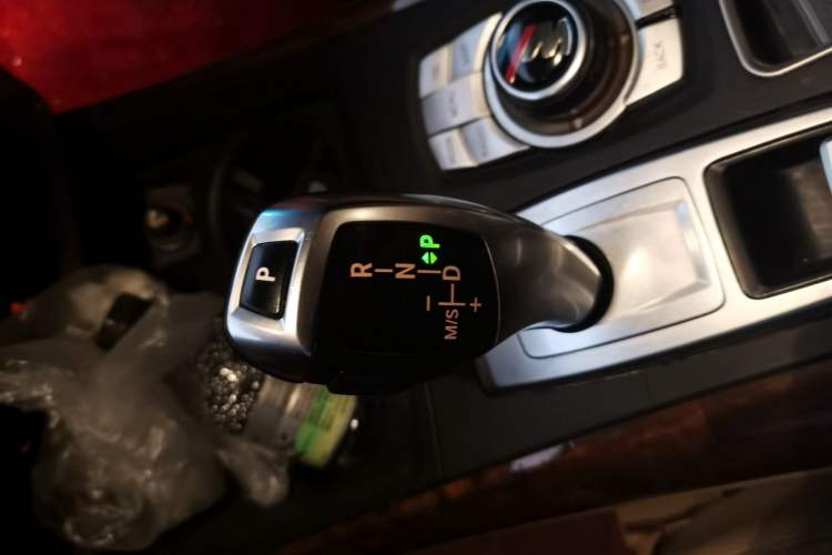Used BMW X5 2011 xDrive35i Leading Model Gear Lever