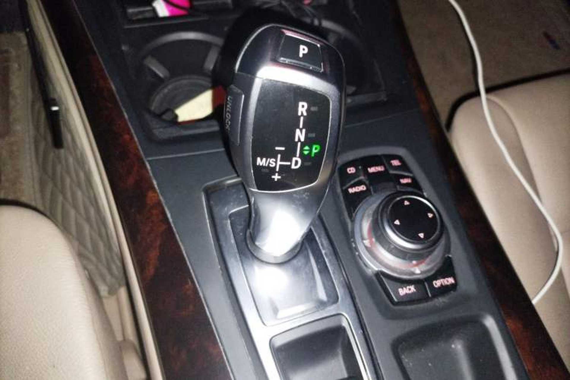 Used BMW X5 2011 xDrive35i U.S. specification Gear Lever