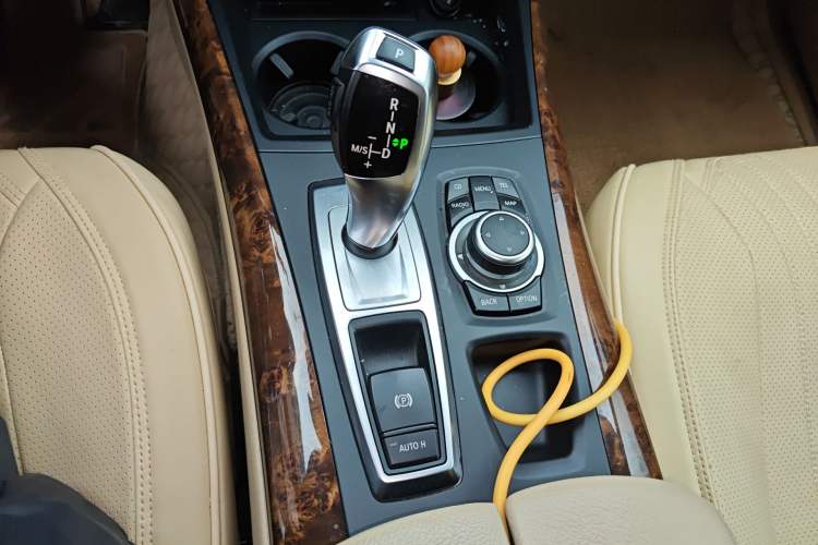 Used BMW X5 2011 xDrive35i Leading Model Gear Lever
