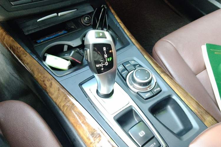 Used BMW X5 2011 xDrive35i Leading Model Gear Lever