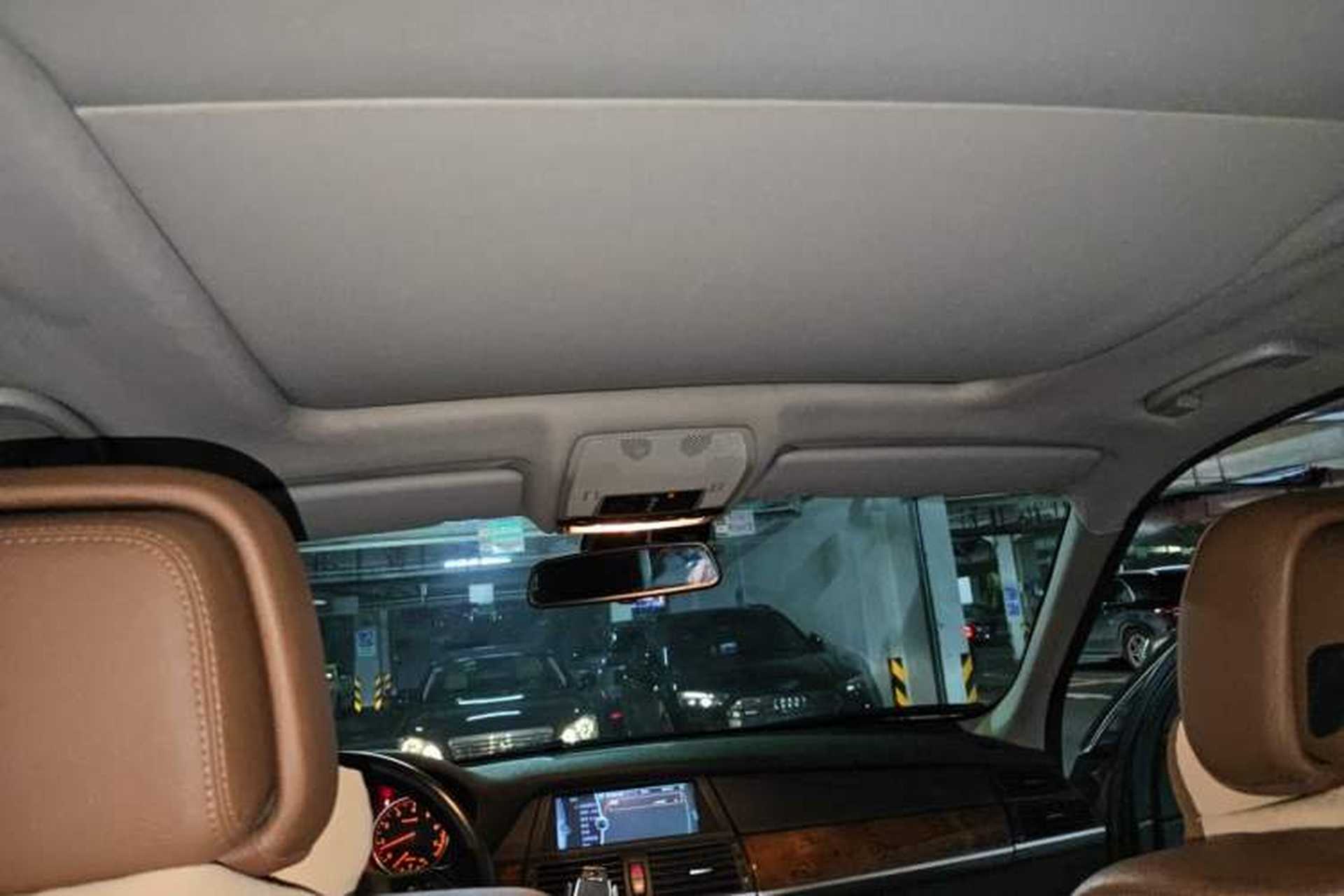 Used BMW X5 2011 xDrive35i Leading Model Headliner