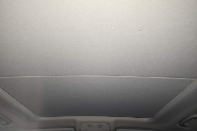 Used BMW X5 2011 xDrive35i Leading Model Headliner