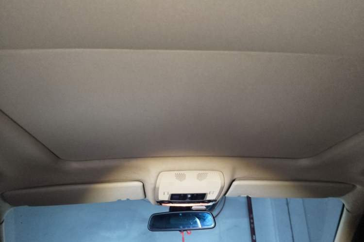 Used BMW X5 2011 xDrive35i Luxury Model Headliner