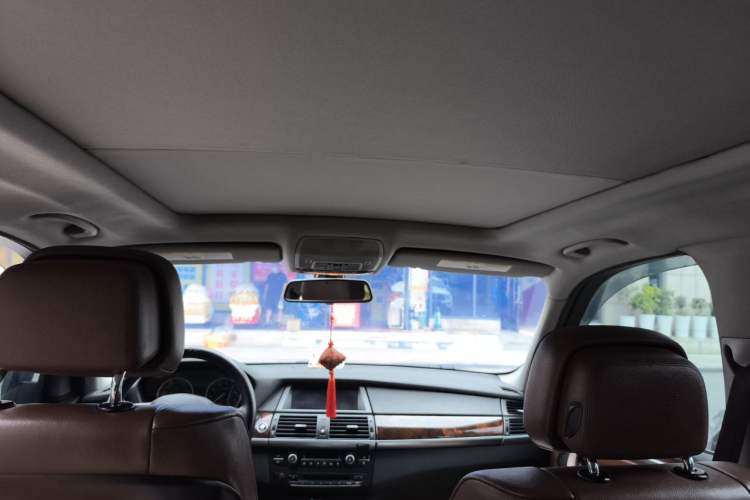 Used BMW X5 2011 xDrive35i Leading Model Headliner