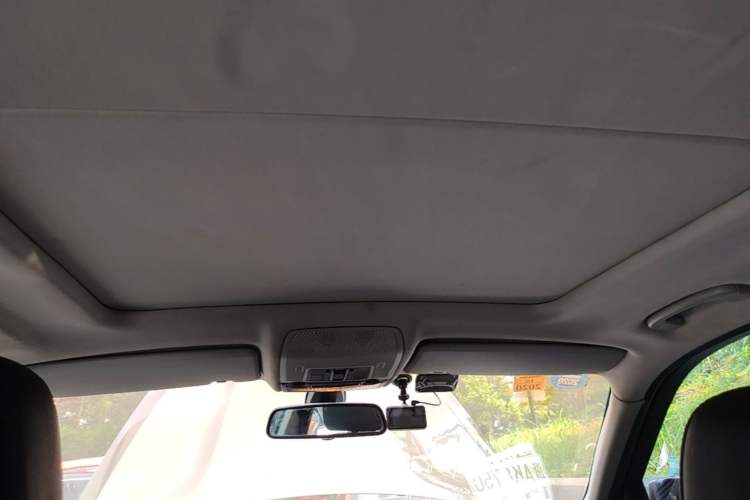 Used BMW X5 2011 xDrive35i Leading Model Headliner