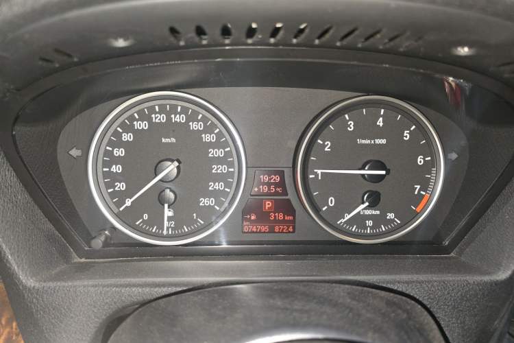 Used BMW X5 2011 xDrive35i Leading Model Instrument Cluster