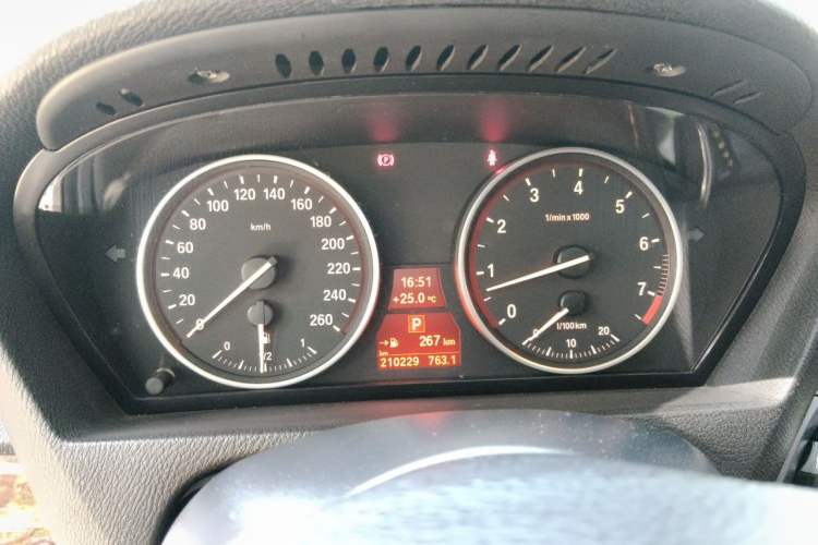 Used BMW X5 2011 xDrive35i Leading Model Instrument Cluster