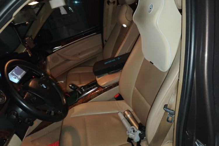 Used BMW X5 2011 xDrive35i Leading Model Left Front Seat