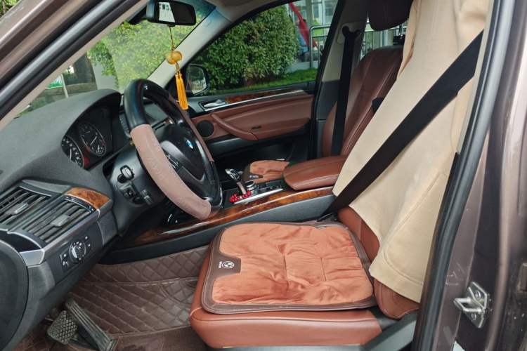 Used BMW X5 2011 xDrive35i Luxury Model Left Front Seat