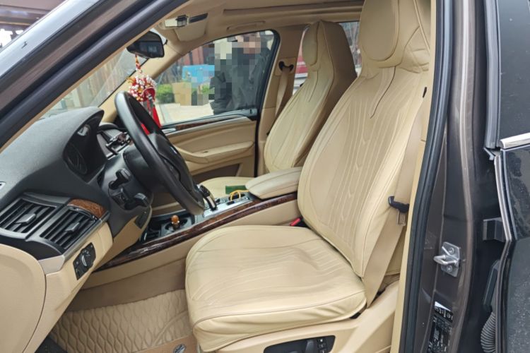 Used BMW X5 2011 xDrive35i Leading Model Left Front Seat
