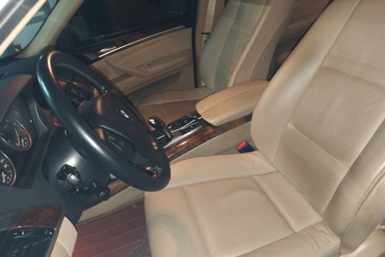 Used BMW X5 2011 xDrive35i Leading Model Left Front Seat