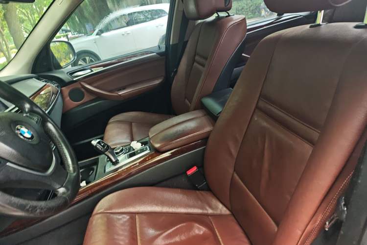 Used BMW X5 2011 xDrive35i Luxury Edition Left Front Seat