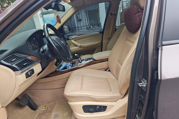 Used BMW X5 2011 xDrive35i Leading Model Left Front Seat