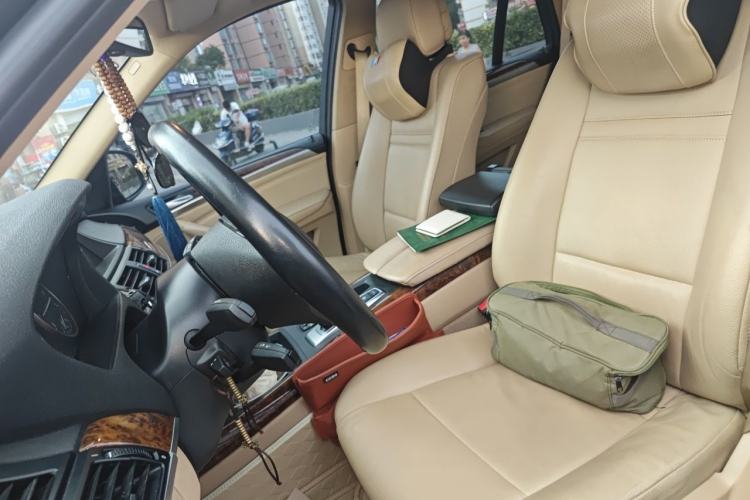 Used BMW X5 2011 xDrive35i Luxury Model Left Front Seat