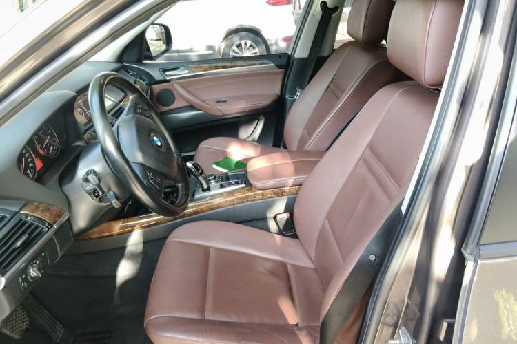 Used BMW X5 2011 xDrive35i Leading Model Left Front Seat