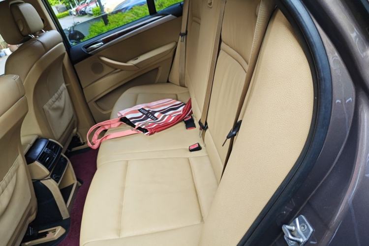 Used BMW X5 2011 xDrive35i Leading Model Left Rear Seat