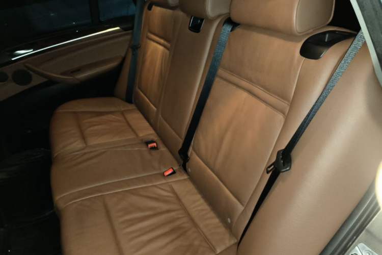 Used BMW X5 2011 xDrive35i Leading Model Left Rear Seat