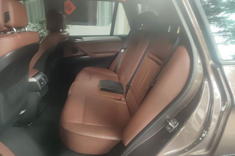 Used BMW X5 2011 xDrive35i Leading Model Left Rear Seat