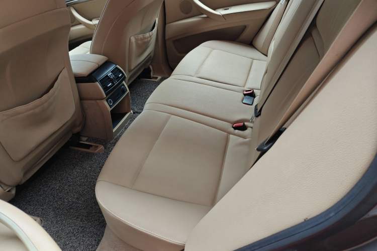 Used BMW X5 2011 xDrive35i Leading Model Left Rear Seat