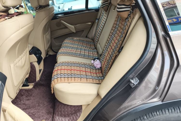 Used BMW X5 2011 xDrive35i Leading Model Left Rear Seat
