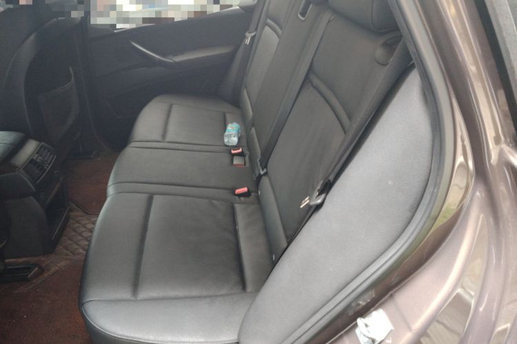 Used BMW X5 2011 xDrive35i U.S. specification Left Rear Seat