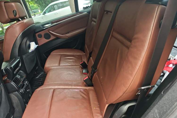 Used BMW X5 2011 xDrive35i Luxury Edition Left Rear Seat