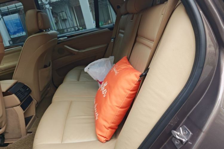 Used BMW X5 2011 xDrive35i Leading Model Left Rear Seat