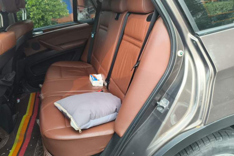 Used BMW X5 2011 xDrive35i Leading Model Left Rear Seat
