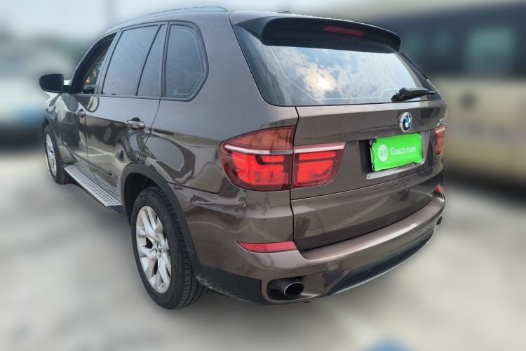 Used BMW X5 2011 xDrive35i Luxury Model Rear Left 45 Deg
