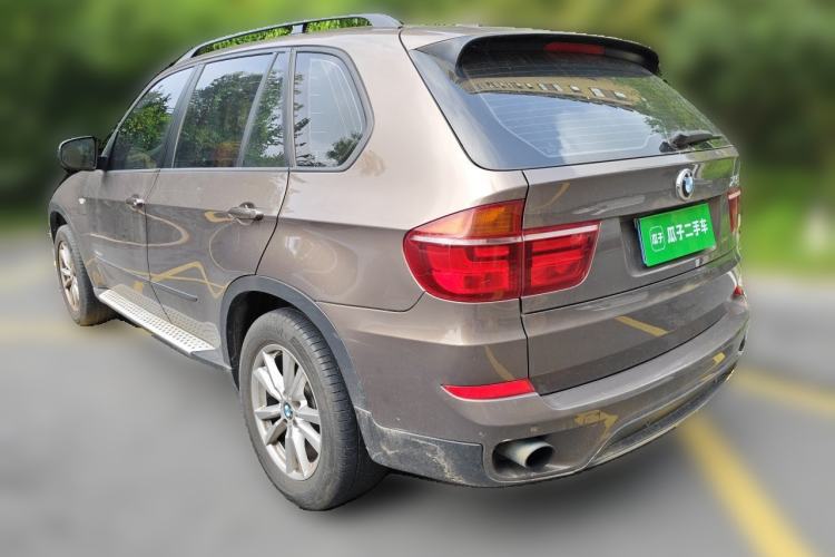 Used BMW X5 2011 xDrive35i Leading Model Rear Left 45 Deg