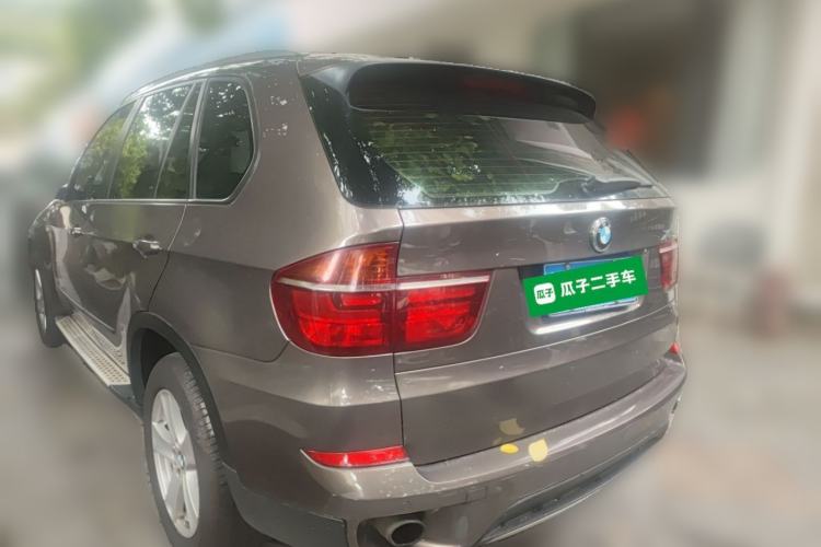 Used BMW X5 2011 xDrive35i Leading Model Rear Left 45 Deg