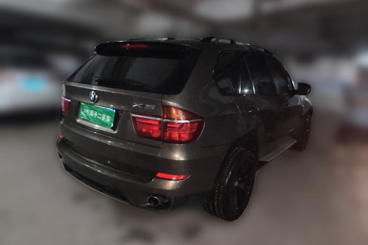 Used BMW X5 2011 xDrive35i Leading Model Rear Right 45 Deg