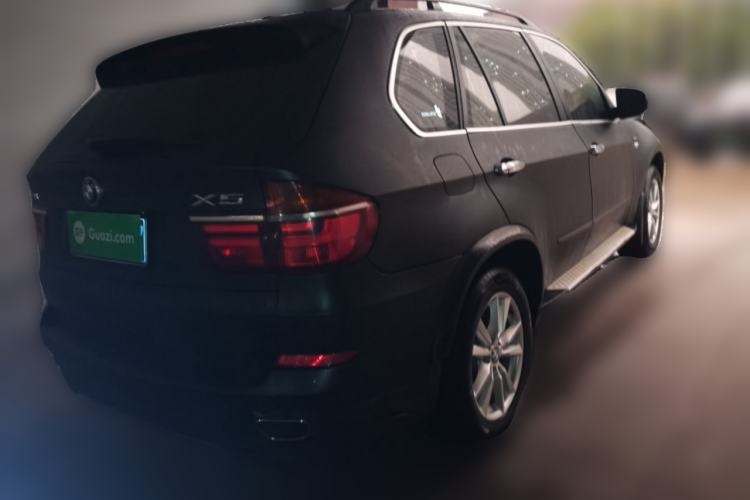 Used BMW X5 2011 xDrive35i Leading Model Rear Right 45 Deg