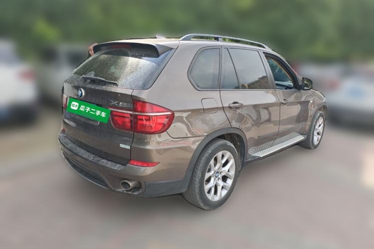 Used BMW X5 2011 xDrive35i Luxury Edition Rear Right 45 Deg