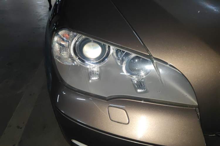 Used BMW X5 2011 xDrive35i Luxury Model Right Front Headlight