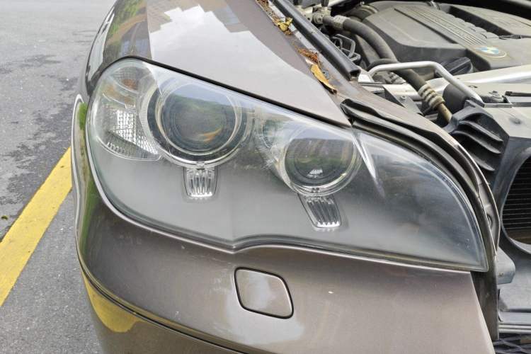 Used BMW X5 2011 xDrive35i Leading Model Right Front Headlight