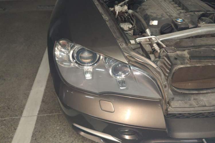 Used BMW X5 2011 xDrive35i Leading Model Right Front Headlight