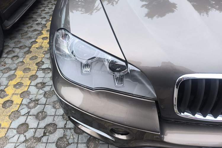 Used BMW X5 2011 xDrive35i Leading Model Right Front Headlight