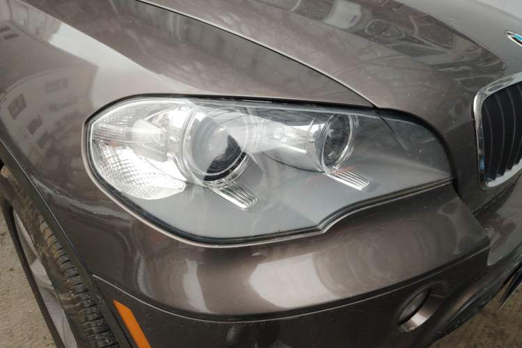 Used BMW X5 2011 xDrive35i U.S. specification Right Front Headlight