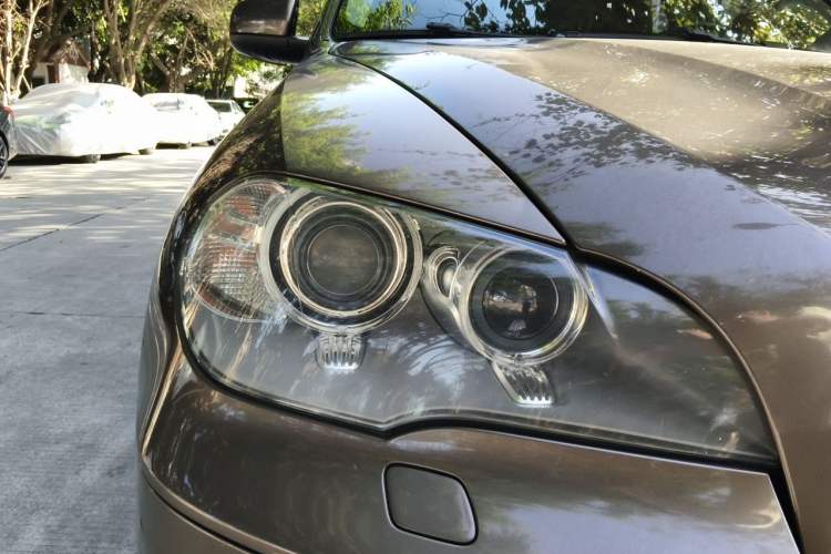 Used BMW X5 2011 xDrive35i Leading Model Right Front Headlight