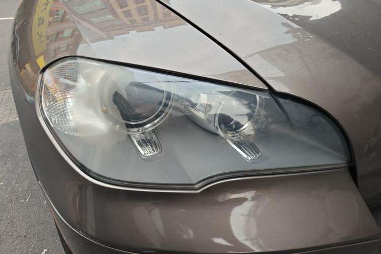 Used BMW X5 2011 xDrive35i Leading Model Right Front Headlight
