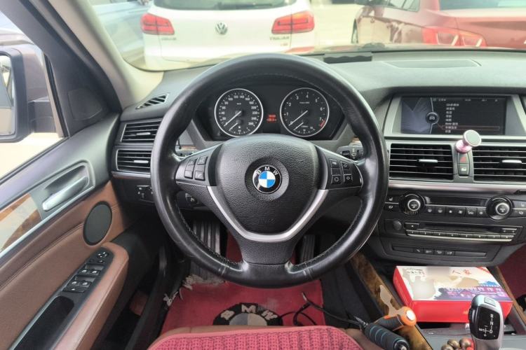 Used BMW X5 2011 xDrive35i Luxury Model Steering Wheel