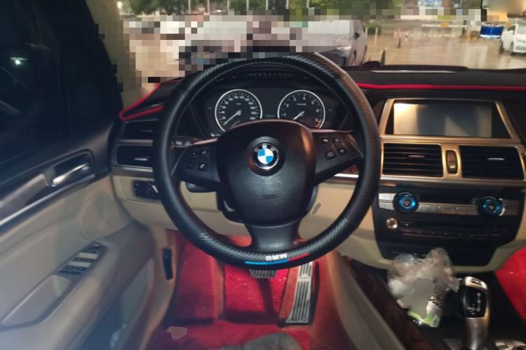 Used BMW X5 2011 xDrive35i Leading Model Steering Wheel
