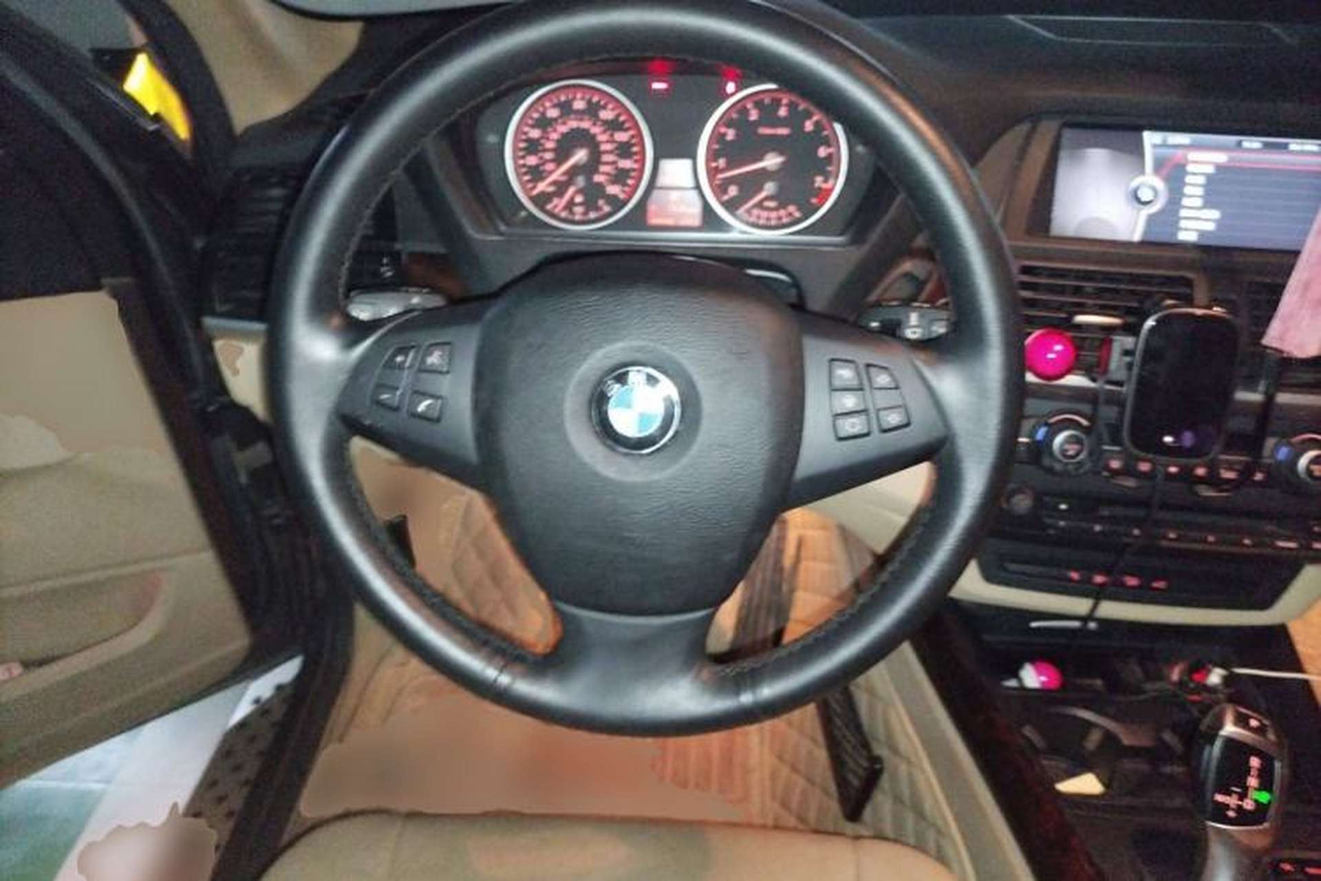 Used BMW X5 2011 xDrive35i U.S. specification Steering Wheel