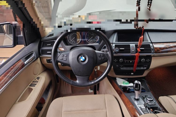 Used BMW X5 2011 xDrive35i Leading Model Steering Wheel